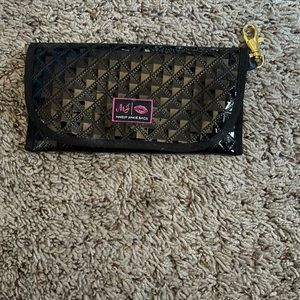 Makeup Junkie